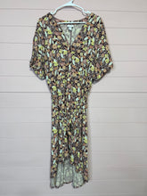 Load image into Gallery viewer, 2X Ava Viv High Low Floral Button Down Plus Size Dress
