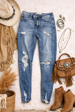 Load image into Gallery viewer, 7/27 Kancan Mid Rise Raw Hem Skinny Jeans
