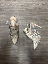 Load image into Gallery viewer, 8.5 Steve Madden Daily Snake Print Pointed Toe Heeled Booties
