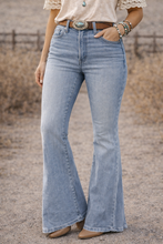 Load image into Gallery viewer, 5/26 Kancan Light Wash High Rise Split Flare Jeans
