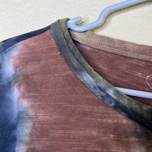 Load image into Gallery viewer, Medium Entro Neutral Earth Tone Tie Dye Henley Top
