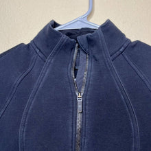 Load image into Gallery viewer, Size 6 Lululemon Black Zip Up Jacket
