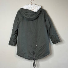 Load image into Gallery viewer, Small Lucky Brand Army Green Faux Fur Cocoon Coat
