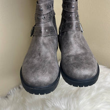 Load image into Gallery viewer, Sz 8.5 WW Torrid Gray Knee High Combat Boots
