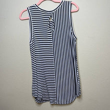 Load image into Gallery viewer, Medium Cabi Gray White Stripe Sleeveless Tank Top
