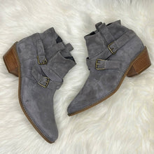 Load image into Gallery viewer, Size 9.5AA Cole Haan Narrow Fit Gray Jensynn Suede Ankle Boots Shoes
