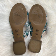 Load image into Gallery viewer, Sz 9.5 Seychelles Anthropologie Embroidered Floral Slip On Heel Sandals Shoes
