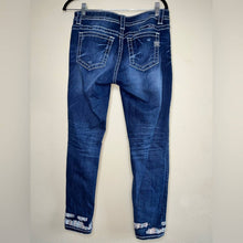 Load image into Gallery viewer, Size 29 Miss Me Signature Rise Silent Embroidered Detail Cuffed Skinny Denim Jeans
