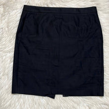 Load image into Gallery viewer, Size 14 J. Crew Plus Size Black Pencil Skirt

