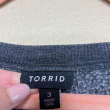 Load image into Gallery viewer, 3X Torrid Plus Black Mineral Wash Skull Raglan Fleece Sweatshirt
