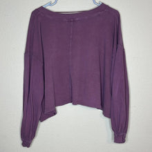 Load image into Gallery viewer, XS Free People Buffy T-Shirt V-Neck Crop Top
