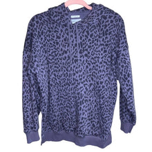 Load image into Gallery viewer, XS American Eagle Ahh-Mazingly Soft Jegging Fit Oversized Purple Leopard Hoodie Top
