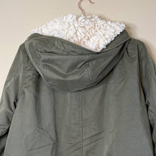 Load image into Gallery viewer, Small Lucky Brand Army Green Faux Fur Cocoon Coat
