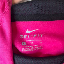 Load image into Gallery viewer, Nike NWT Girls Therma Fleece Lined Hot Pink Hoodie Shirt
