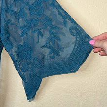 Load image into Gallery viewer, Medium/ Large She + Sky Teal Lace Duster Overlay Kimono
