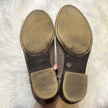 Load image into Gallery viewer, Sz 7 Lucky Brand Taupe Perforated Almond Toe Ankle Booties Shoes
