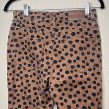 Load image into Gallery viewer, Size 27 Madewell Leopard Dot 10” High Rise Skinny Jeans Tan &amp; Black
