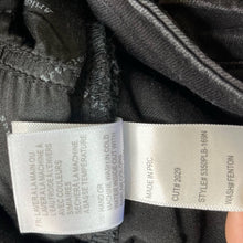 Load image into Gallery viewer, Size 31 Articles Of Society Black Distressed Skinny Jeans
