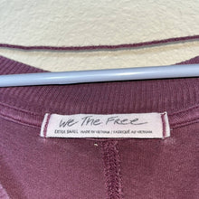 Load image into Gallery viewer, XS Free People Buffy T-Shirt V-Neck Crop Top
