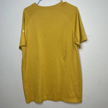 Load image into Gallery viewer, XL Fabletics Mens Golden Yellow Seamless Short Sleeve T-Shirt
