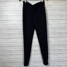 Load image into Gallery viewer, Large Spanx Black Leggings
