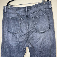 Load image into Gallery viewer, Size 14 Chicos Plus Size Boyfriend Ankle Black Gray Denim Jeans
