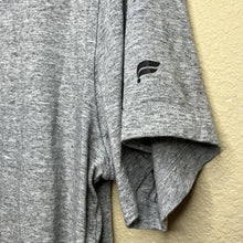 Load image into Gallery viewer, XL Fabletics Mens Heather Gray T-Shirt
