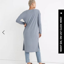 Load image into Gallery viewer, Medium Madewell Blue Long Sleeve Duster Button Front Cardigan
