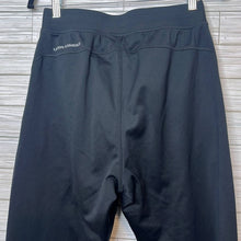 Load image into Gallery viewer, Medium Under Armour Black Sweatpants Joggers
