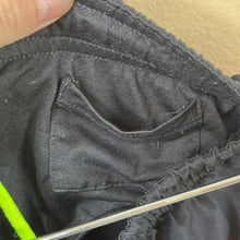 Load image into Gallery viewer, Medium Under Armour Black Blue Semi-Fitted Athletic Running Shorts
