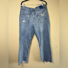 Load image into Gallery viewer, Size 32 Free People NWT Plus Tapered Baggy Boyfriend in Mid Century Blue Jeans

