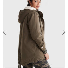 Load image into Gallery viewer, Small Lucky Brand Army Green Faux Fur Cocoon Coat
