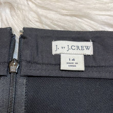 Load image into Gallery viewer, Size 14 J. Crew Plus Size Black Pencil Skirt
