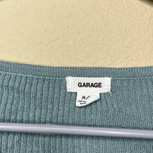 Load image into Gallery viewer, Medium Garage Ribbed Square Neck Long Sleeve Crop Top
