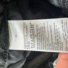 Load image into Gallery viewer, Size 14 Old Navy Plus Size Black High Rise O.G. Straight Jeans
