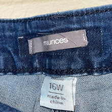 Load image into Gallery viewer, Size 16W Maurice’s Plus Size High Rise Acid Wash Cropped Jeans
