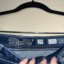 Load image into Gallery viewer, Size 29 Miss Me Signature Rise Silent Embroidered Detail Cuffed Skinny Denim Jeans
