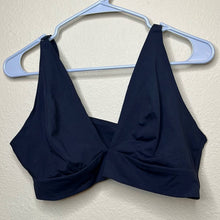 Load image into Gallery viewer, XXL Everlane Black The Invisible Bra Plus Size
