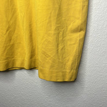Load image into Gallery viewer, XL Fabletics Mens Golden Yellow Seamless Short Sleeve T-Shirt

