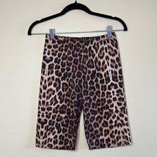 Load image into Gallery viewer, Sz 6 Nasty Gal Leopard Print Bike Shorts
