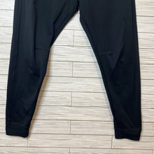 Load image into Gallery viewer, Medium Under Armour Black Sweatpants Joggers
