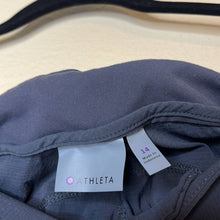 Load image into Gallery viewer, Size 14 Athleta Plus Gray Trekkie Crop Pants

