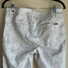 Load image into Gallery viewer, Size 8 White House Black Market White Gray Snake Print Skinny Cropped Jeans
