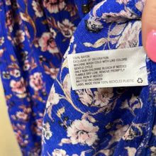 Load image into Gallery viewer, Medium Knox Rose Blue Floral Print Boho V-Neck High Low Dress
