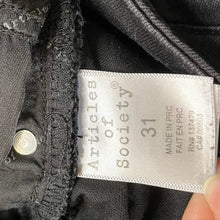 Load image into Gallery viewer, Size 31 Articles Of Society Black Distressed Skinny Jeans
