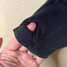 Load image into Gallery viewer, Size 6 Lululemon Black Zip Up Jacket
