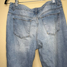 Load image into Gallery viewer, Size 8 Hot Kiss Light Wash Distressed Ripped High Rise Skinny Jeans
