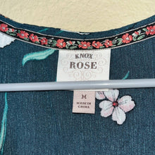 Load image into Gallery viewer, Medium Knox Rose Boho Floral Print Sleeveless V-Neck Midi Dress
