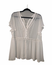 Load image into Gallery viewer, Torrid | Chiffon Lace Up Back Blouse
