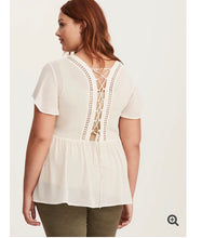 Load image into Gallery viewer, Torrid | Chiffon Lace Up Back Blouse
